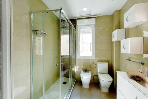 Квартира с 2 спальнями в Мадрид, Испания №92503 19