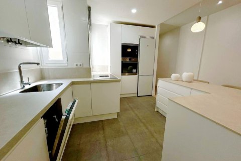 Квартира с 2 спальнями в Мадрид, Испания №92503 8