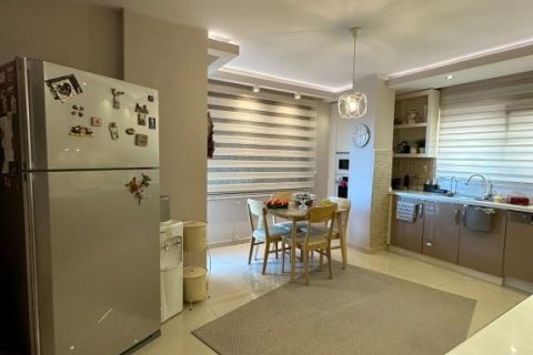 Квартира с 4 комнатами в Аланья, Турция №92494 13