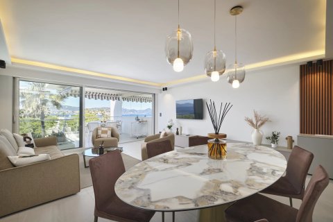 3 dormitorios Apartment en Cannes, France No. 67284 5