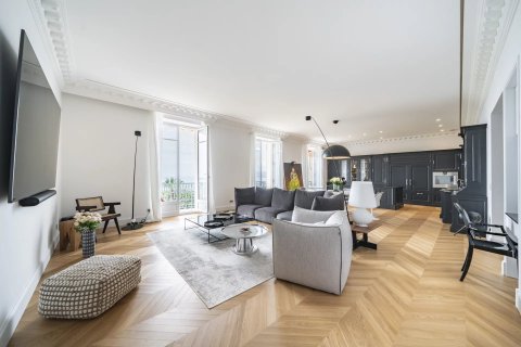 3 dormitorios Apartment en Cannes, France No. 67290 5