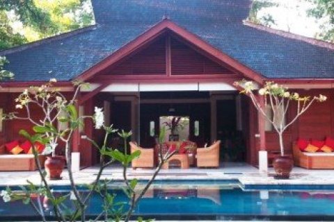 3 dormitorios Villa en Selong, Indonesia No. 23256 11