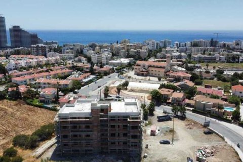 3 bedrooms Apartment in Germasogeia, Cyprus No. 34406 5