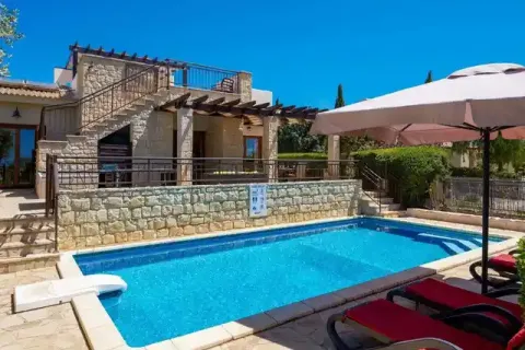 3 bedrooms Villa in Kouklia, Cyprus No. 31262 1