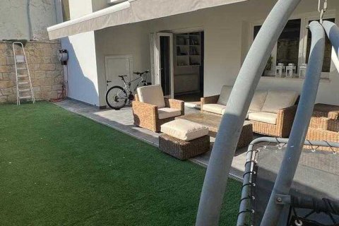 5 bedrooms House in Limassol, Cyprus No. 30869 2