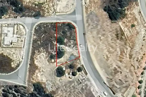 956m² Land à Germasogeia, Cyprus No. 36005 2