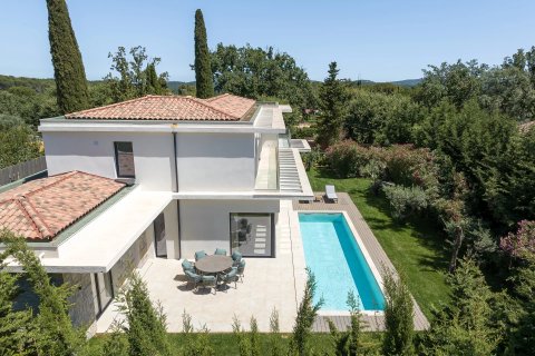 4 bedrooms Villa in Mougins, France No. 68082 4