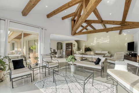 5 bedrooms Villa in Mougins, France No. 68083 7