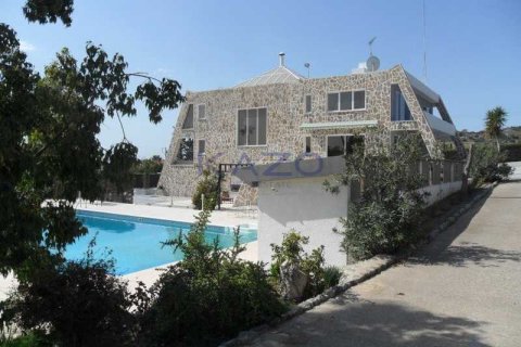 4 bedrooms House in Parekklisia, Cyprus No. 63428 10