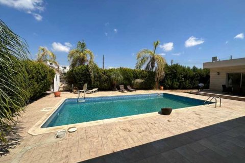 4 bedrooms Villa in Geroskípou, Cyprus No. 30406 15