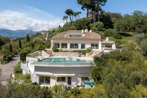 8 bedrooms Villa in Cagnes-sur-Mer, France No. 67914 1