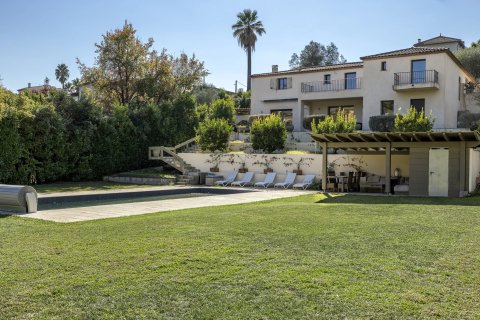 7 bedrooms Villa in Saint-Paul-de-Vence, France No. 67909 1