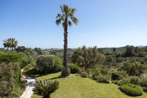 3 bedrooms Villa in Villeneuve-Loubet, France No. 67915 4