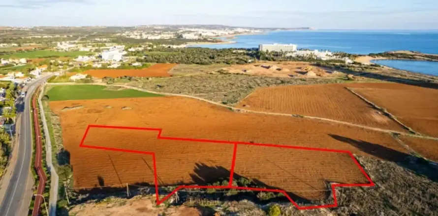 7173m² Land en Ayia Napa, Cyprus No. 41485