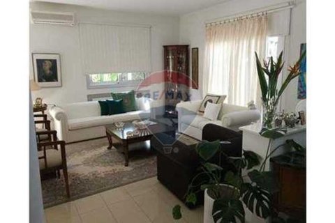 6 bedrooms Villa in Limassol, Cyprus No. 62745 3