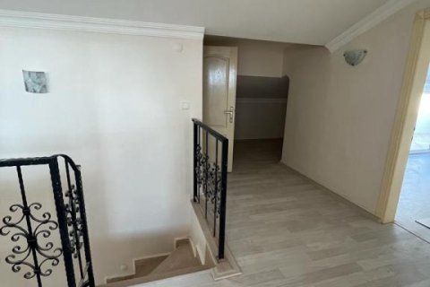 6 rooms Apartment in Tosmur, Turkey No. 21233 5