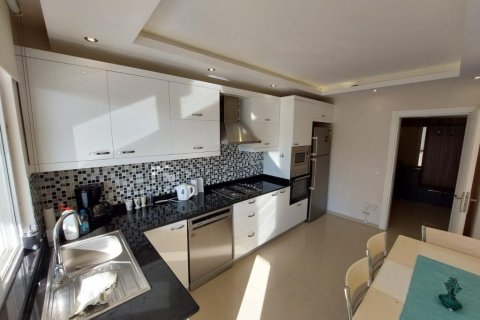 6 rooms Apartment in Cikcilli, Turkey No. 21230 9