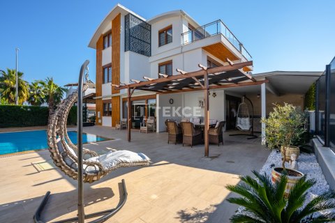 3+1 Villa à Serik, Turkey No. 12482 1