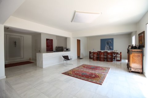 5 bedrooms Villa in Paiania, Greece No. 59100 17