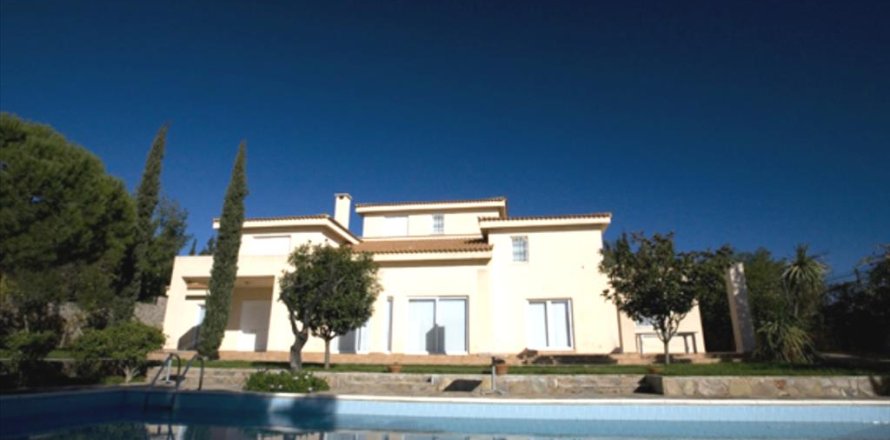 5 dormitorios Villa en Paiania, Greece No. 59100