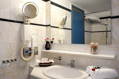 4726m² Hotel en Chania, Greece No. 59098 20