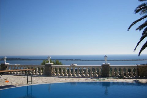 5 bedrooms Villa in Corfu, Greece No. 60166 8