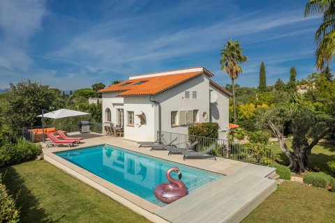 5 bedrooms Villa in Antibes, France No. 69127 2