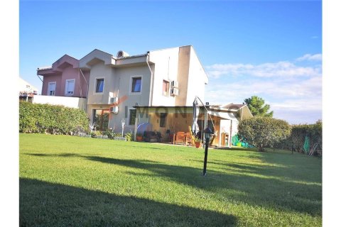 5+1 Villa en Sariyer, Turkey No. 17427 1