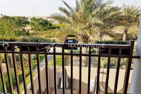 2 bedrooms Townhouse in Al Ghadeer, UAE No. 3253 2