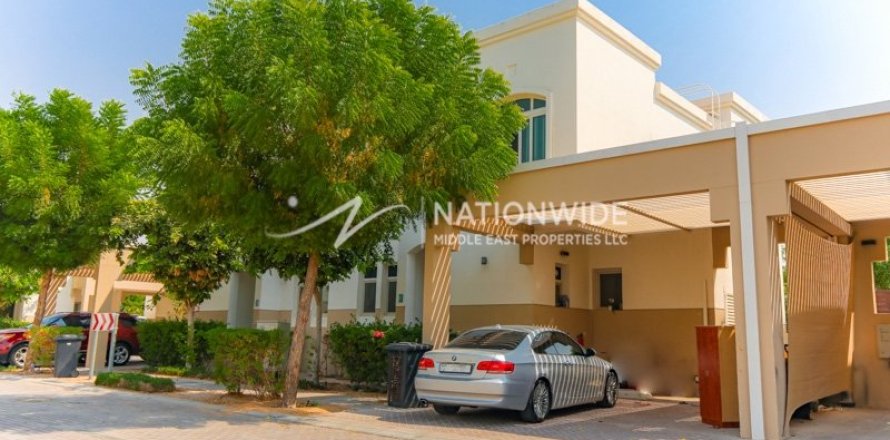 3 bedrooms Villa in Al Ghadeer, UAE No. 3252