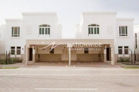 2 bedrooms Townhouse in Al Ghadeer, UAE No. 3250 1