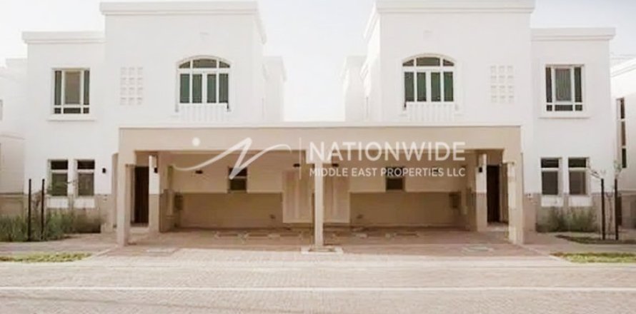 2 bedrooms Townhouse in Al Ghadeer, UAE No. 3250