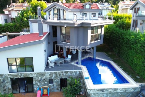 8+3 Villa in Mudanya, Turkey No. 53657 30