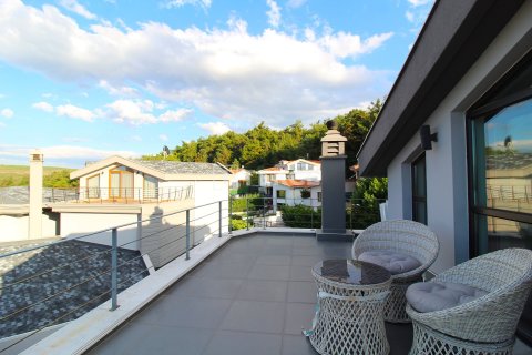 8+3 Villa in Mudanya, Turkey No. 53657 13