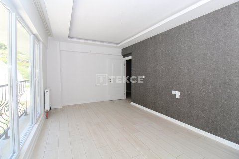 3+1 Apartment in Ankara, Turkey No. 53655 5