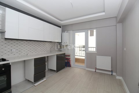 3+1 Apartment in Ankara, Turkey No. 53655 6