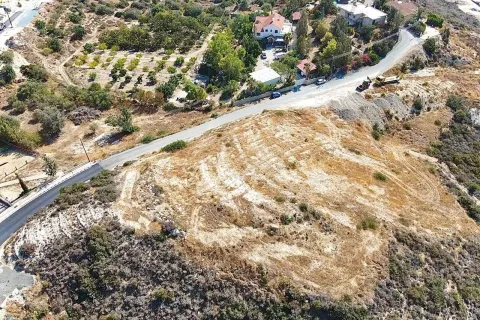 5790m² Land en Agios Tychonas, Cyprus No. 43867 3