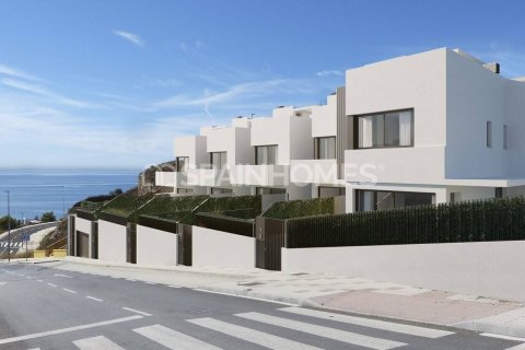 4 bedrooms Villa in Rincon de la Victoria, Spain No. 25844 5