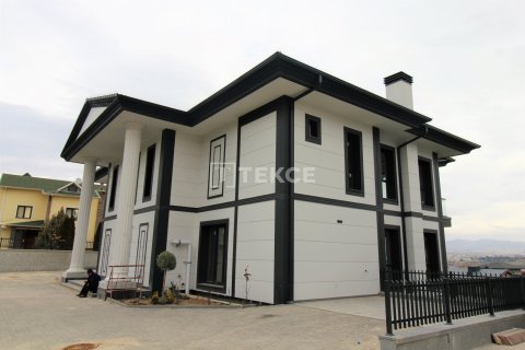 5+2 Villa in Ankara, Turkey No. 11586 4