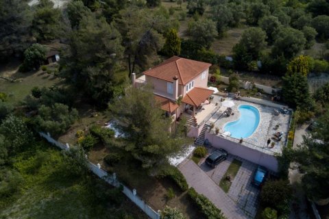 6 bedrooms Villa in Chalkidiki, Greece No. 50053 8