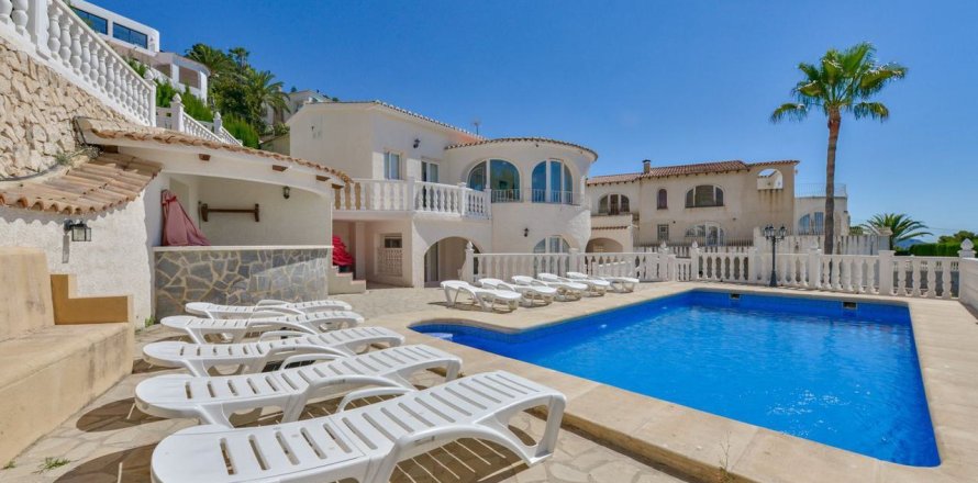 8 dormitorios Villa en Moraira, Spain No. 26244