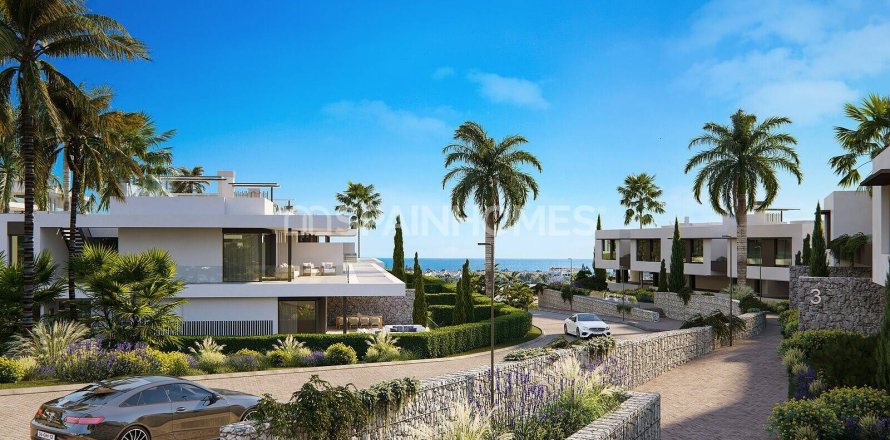 3 bedrooms Penthouse in Marbella, Spain No. 25682