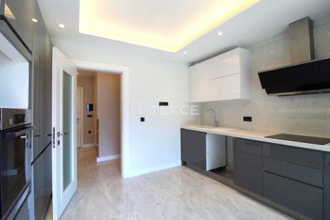 3+1 Apartment en Bursa, Turkey No. 21596 9