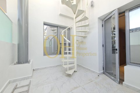 Квартира с 3 спальнями в Oasis Residences, ОАЭ №47045 22