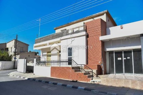 4 dormitorios House en Aradippou, Cyprus No. 73329 12