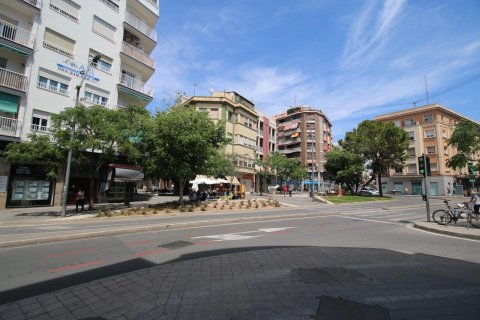 24 dormitorios Commercial property en Alicante, Spain No. 26591 18