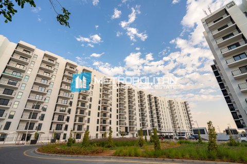 3 dormitorios Apartment en  Yas Island, UAE No. 5545 1