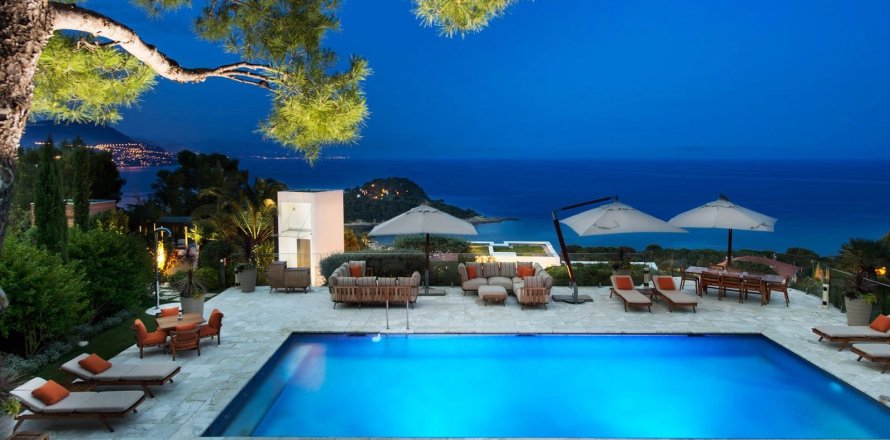 7 bedrooms Villa in Saint-Jean-Cap-Ferrat, France No. 67392