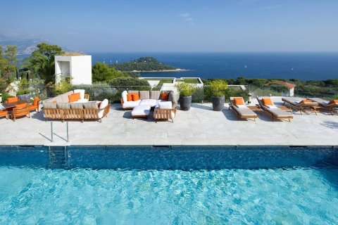 7 bedrooms Villa in Saint-Jean-Cap-Ferrat, France No. 67392 17