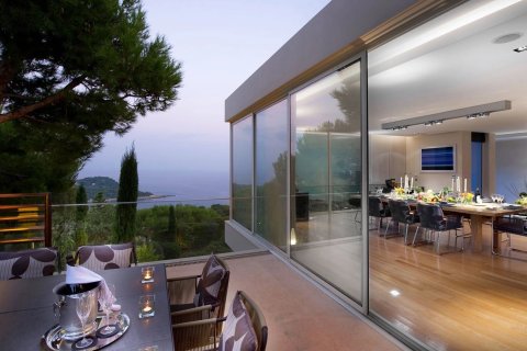 7 bedrooms Villa in Saint-Jean-Cap-Ferrat, France No. 67392 6